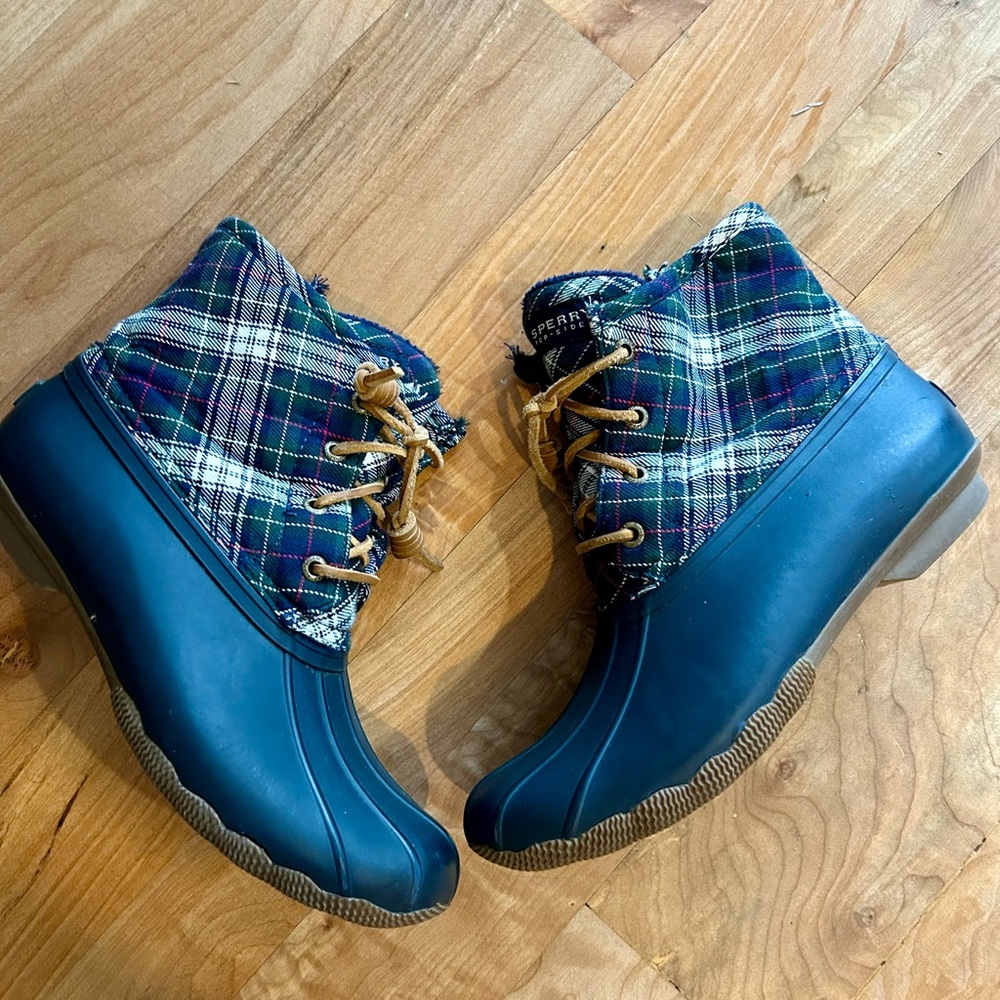 Sperry Women’s 7 Rain boot